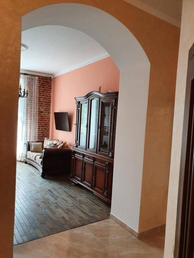Апартаменти У Шевальє. Lviv Extérieur photo