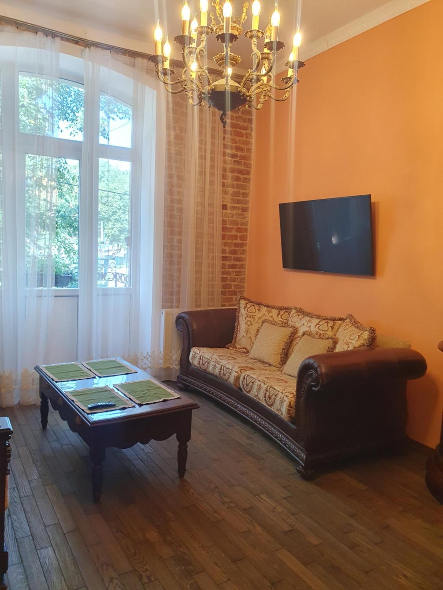 Апартаменти У Шевальє. Lviv Extérieur photo