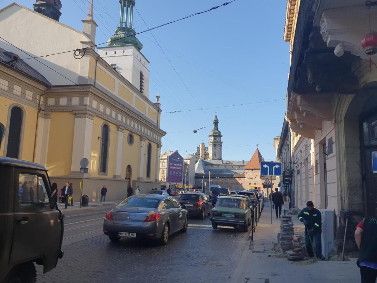 Апартаменти У Шевальє. Lviv Extérieur photo